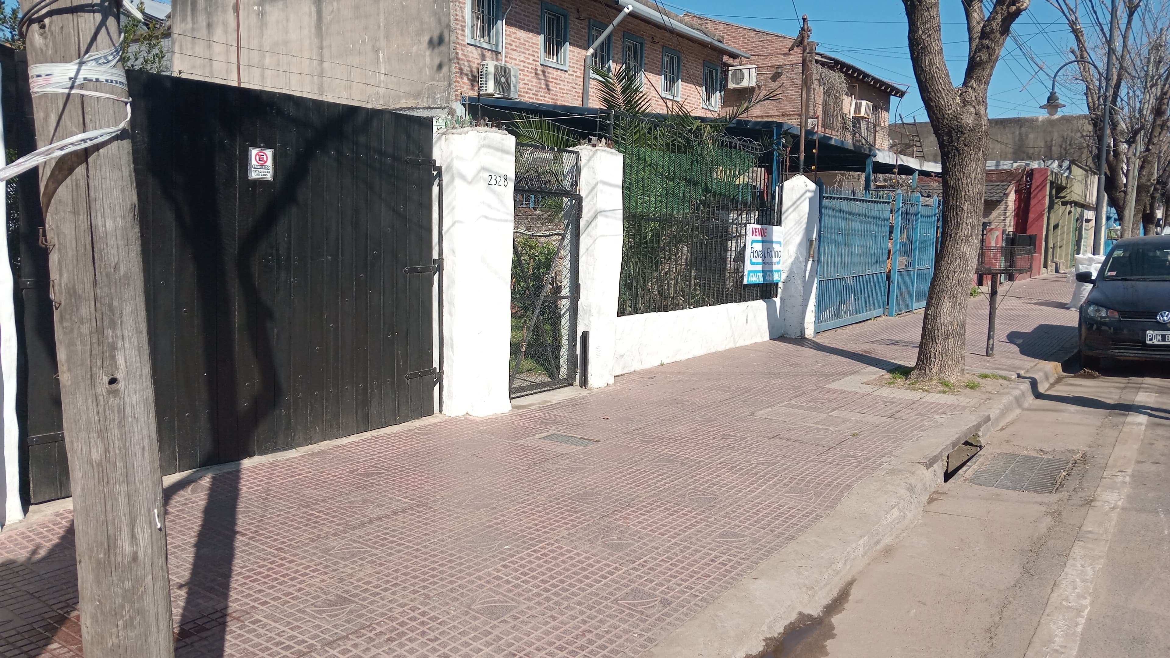Hipolito Yrigoyen 2300 - foto 1